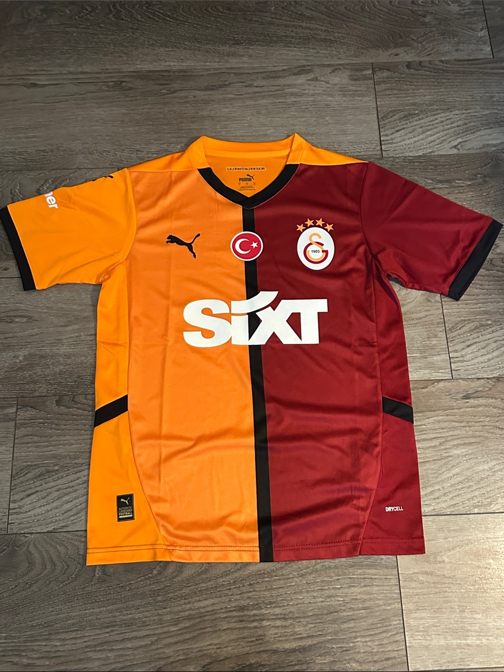 Puma Men’s small Galatasary no name Jersey